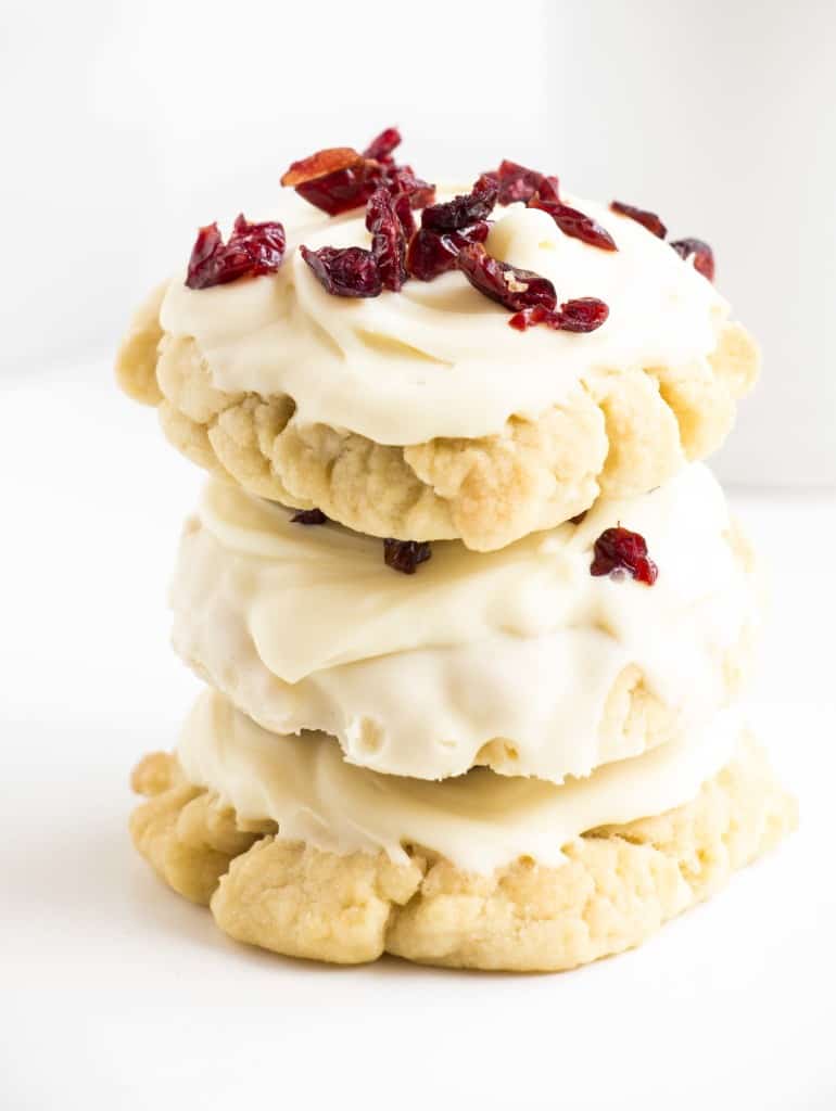 White Chocolate & Cranberry Sugar Cookies - A quick and easy cookie recipe that looks beautiful and tastes delicious.