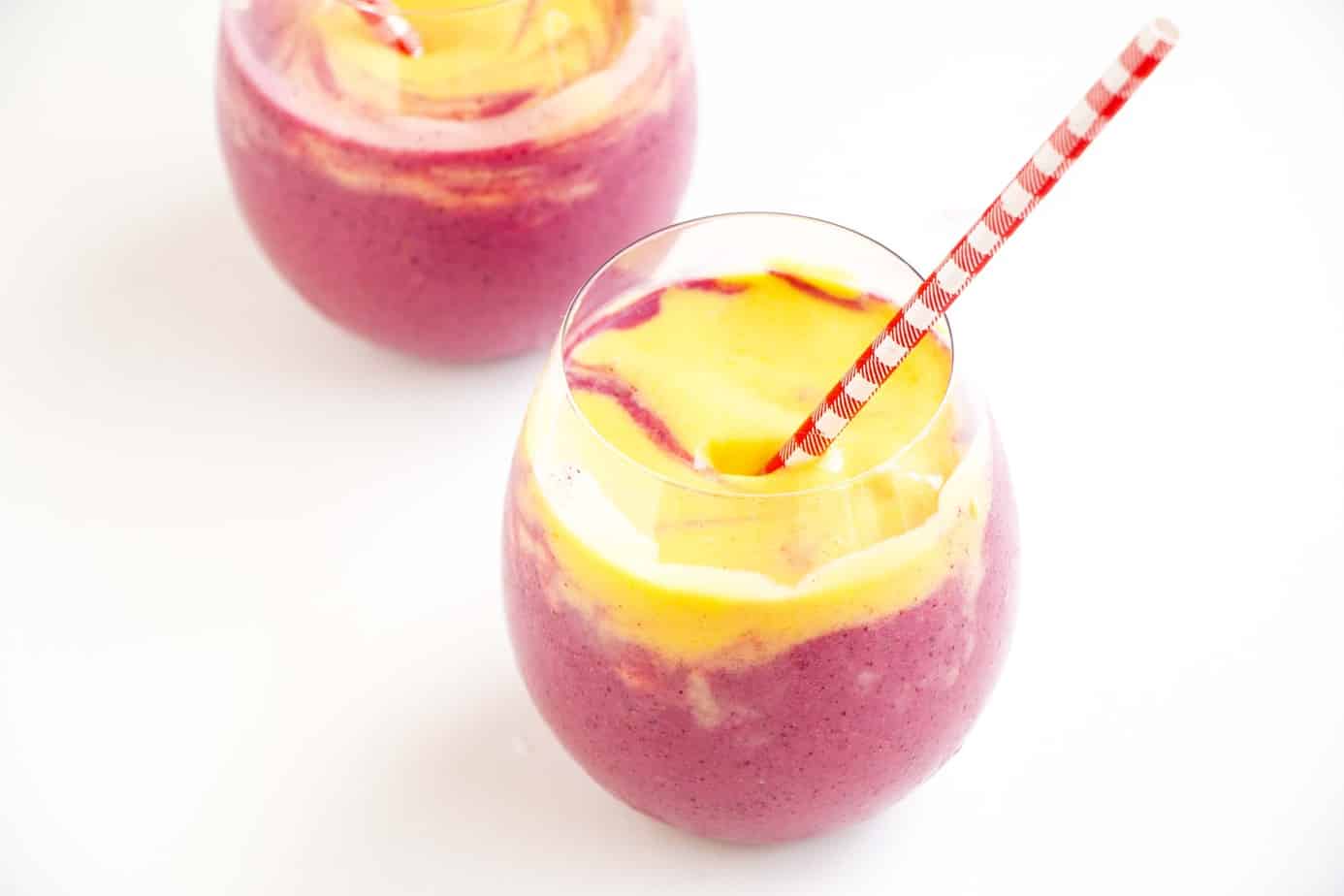 Mango Berry Smoothie -The perfect health kick that tastes absolutely delicious