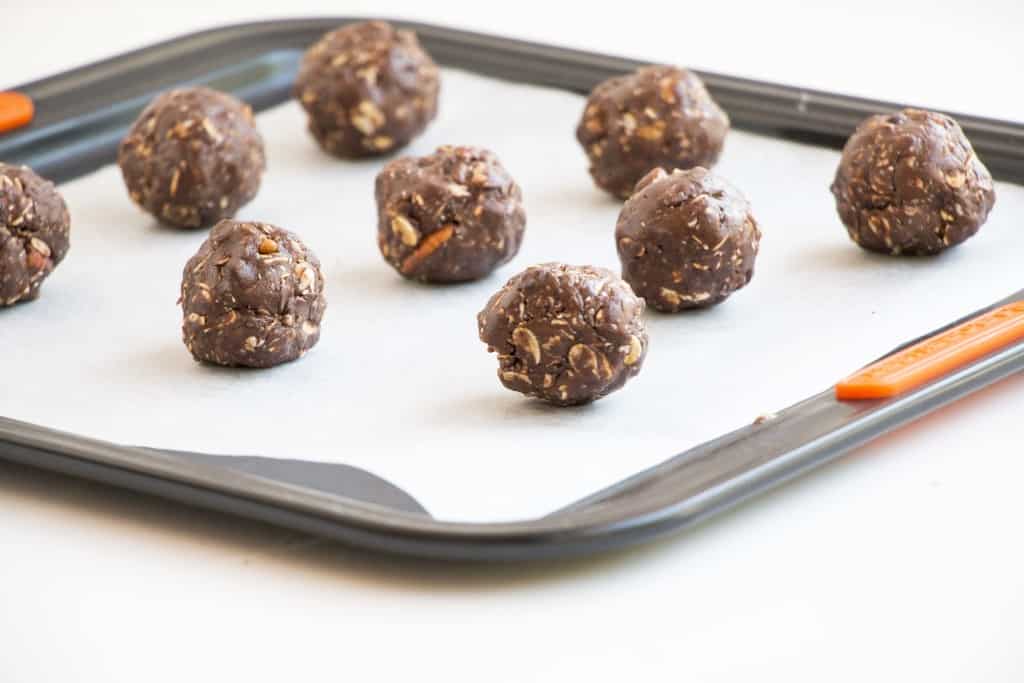 Nutty Chocolate Energy Balls. Vegan, gluten free, made with chia seeds, peanut butter and pecan nuts.