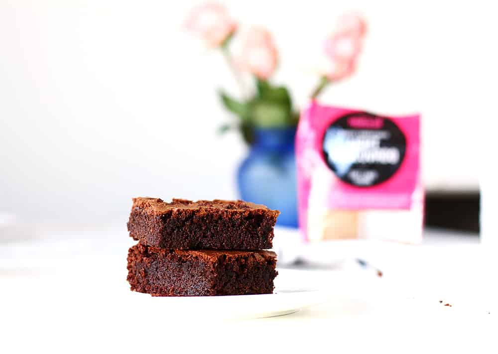The Ultimate Brownie Recipe is the only brownie recipe you will ever need. The brownies are thick, chewy and super chocolatey. Made with unrefined sugars from Natura Sugars.