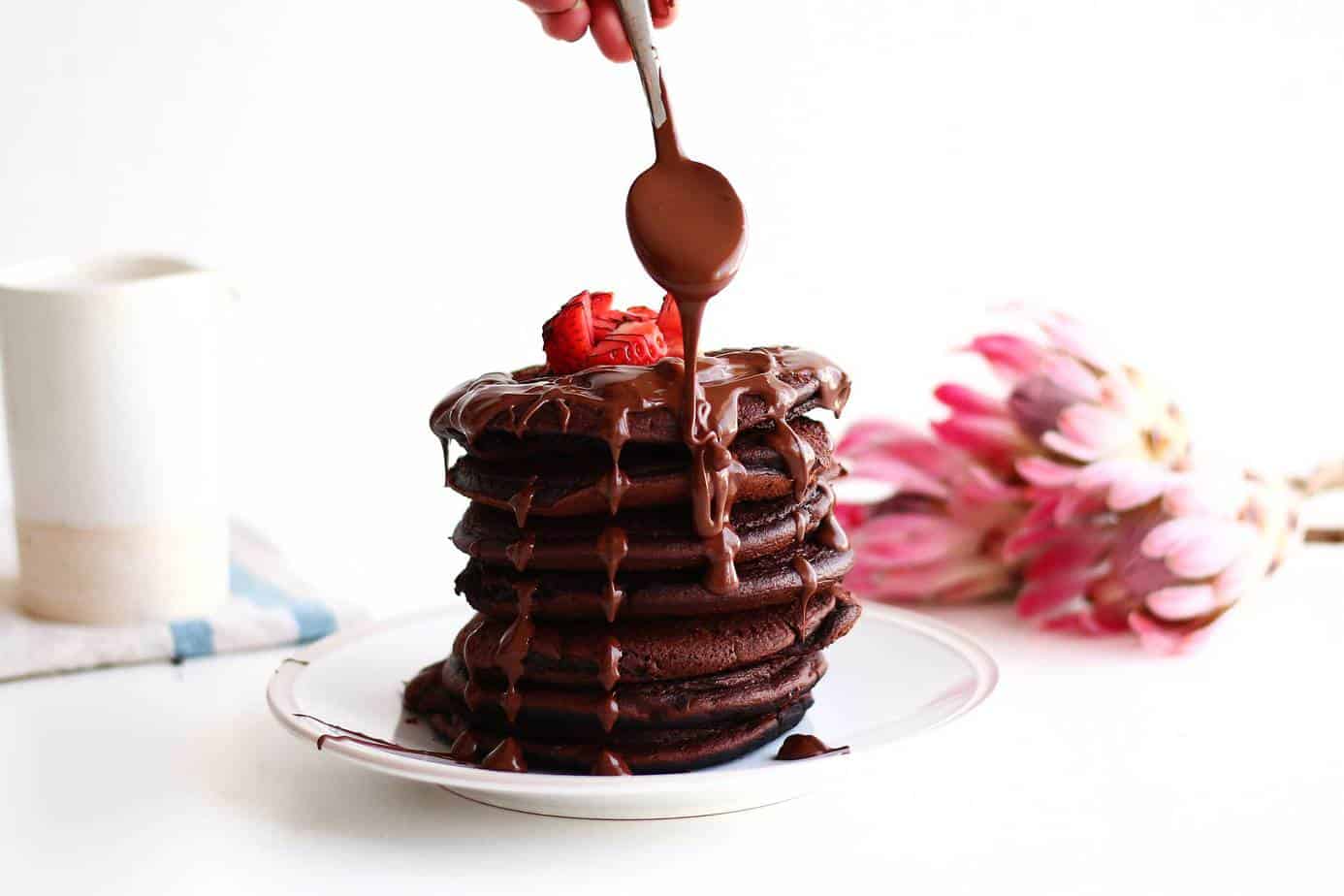 Gluten- free vegan chocolate pancakes - an easy, delicious healthy breakfast recipe