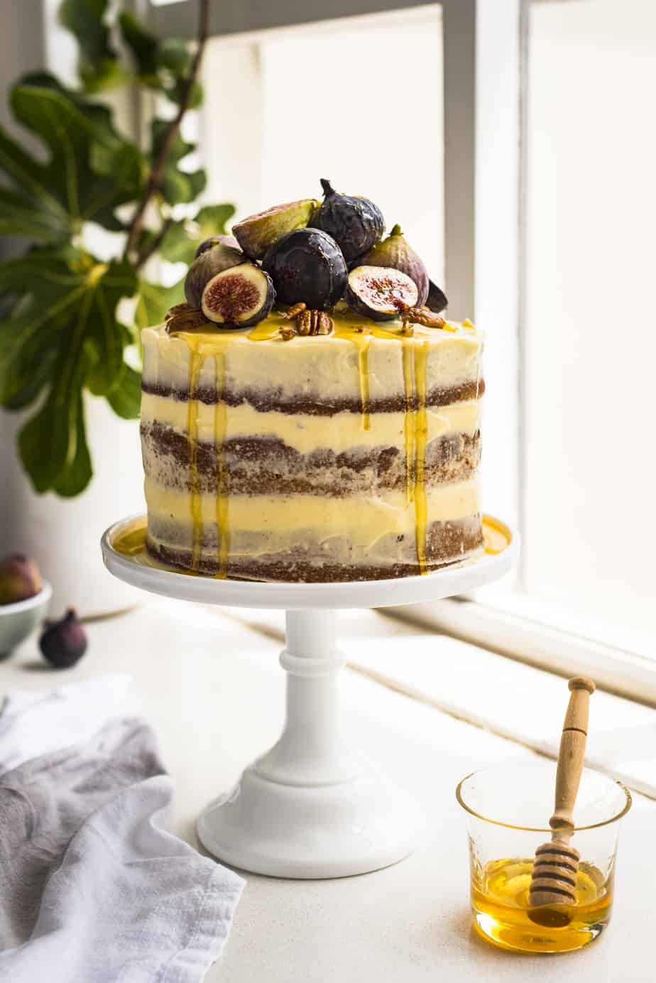 This Earl Grey Cake with Honey Mascarpone Frosting and Fresh Figs is the perfect recipe for World Baking Day, made with Stork Bake to keep it fresher for longer, it's bound to have everyone licking their plates clean.