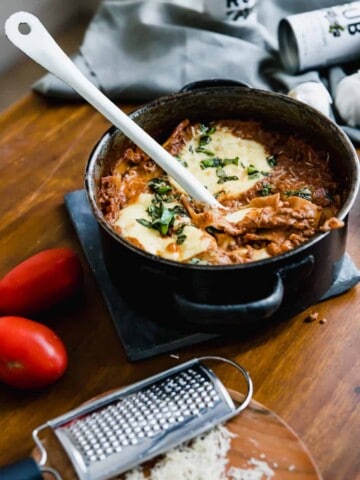 One of my favourite recipes of all time is this Hearty One Pot Lasagna. It really hits the spot if you're craving comfort food and a warm, hearty meal. It is uncomplicated and marvellous and the best part is - you can make it all in one pot! Here's to fewer dishes!