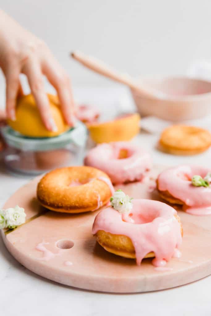These simple Zesty Grapefruit Baked Donuts are quick to whip up, soft in texture and zesty in falvour. Made with fresh grapefruits, these baked donuts are always a winner.