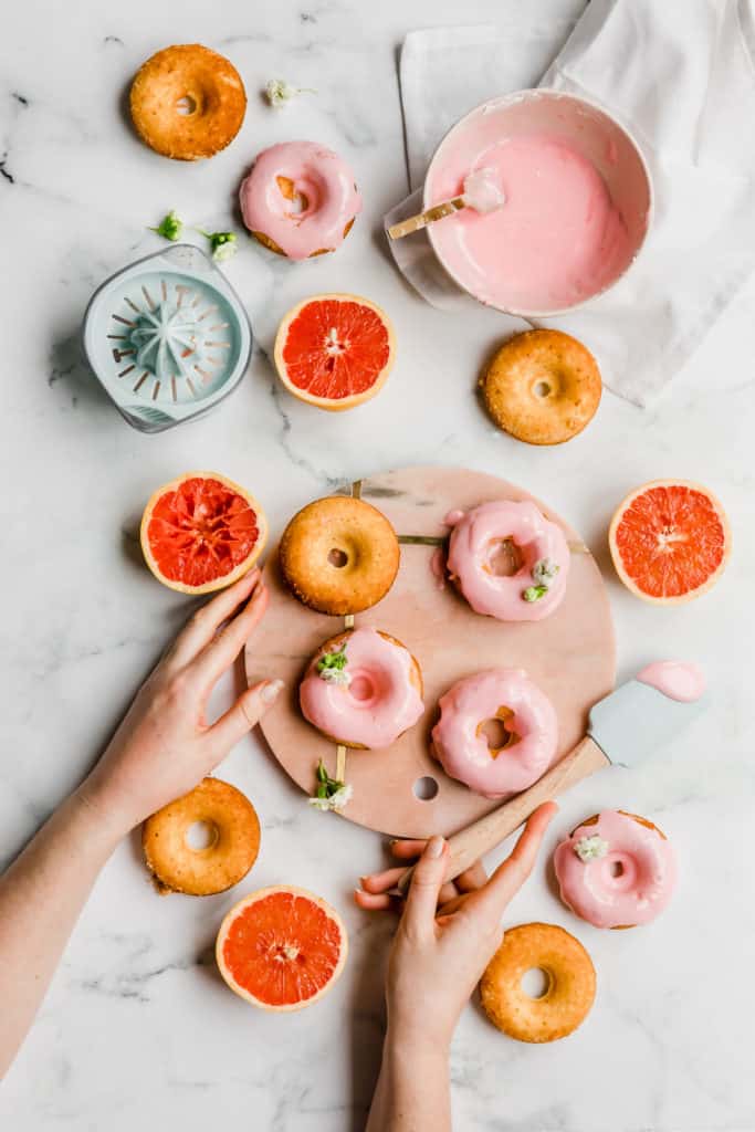 These simple Zesty Grapefruit Baked Donuts are quick to whip up, soft in texture and zesty in falvour. Made with fresh grapefruits, these baked donuts are always a winner.