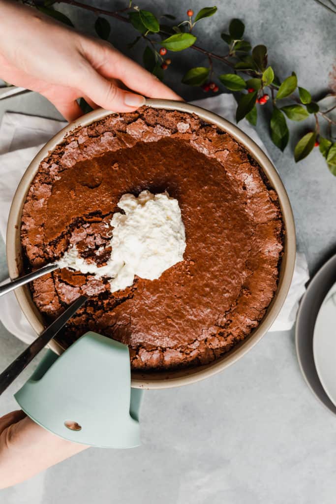 Only great things can come from combining a brownie with a pie. This Gooey Flourless Chocolate Brownie Pie is almost too good to be true! It is delicious, fudgey, rich, chocolatey indulgence at its best.