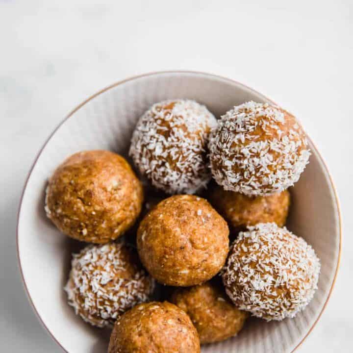 These lil Vegan Coconut Almond Bliss Balls are the wholesome, easy snacks you need to conquer busy days. They are packed with nutrients and beyond easy to make. So keep these healthy, bite-sized snacks around for when you need a delicious energy boost!