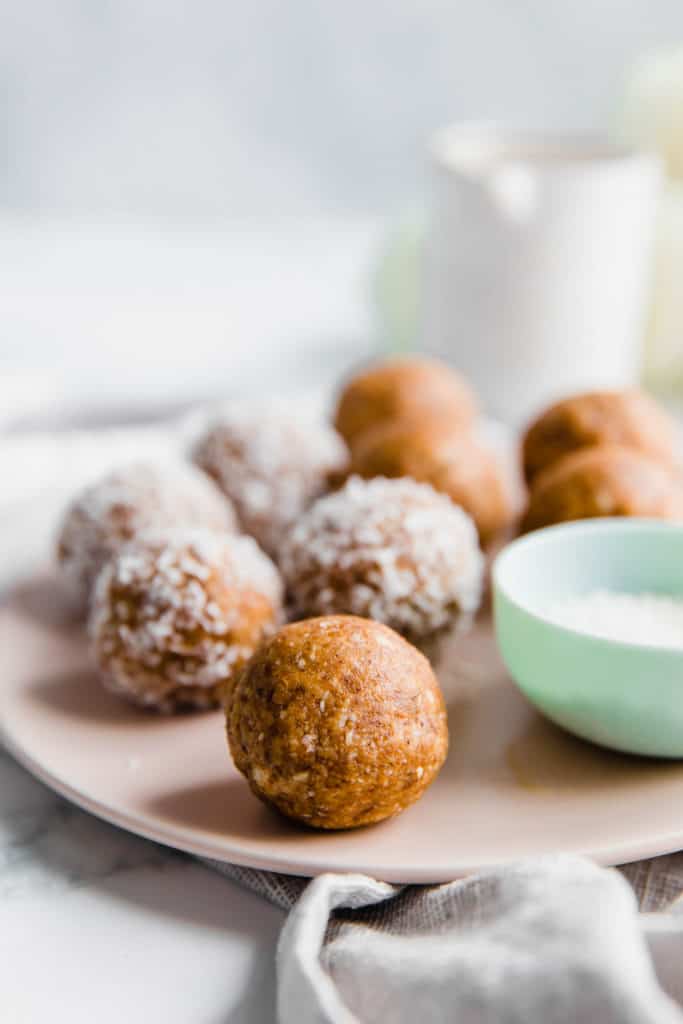 These lil Vegan Coconut Almond Bliss Balls are the wholesome, easy snacks you need to conquer busy days. They are packed with nutrients and beyond easy to make. So keep these healthy, bite-sized snacks around for when you need a delicious energy boost! 