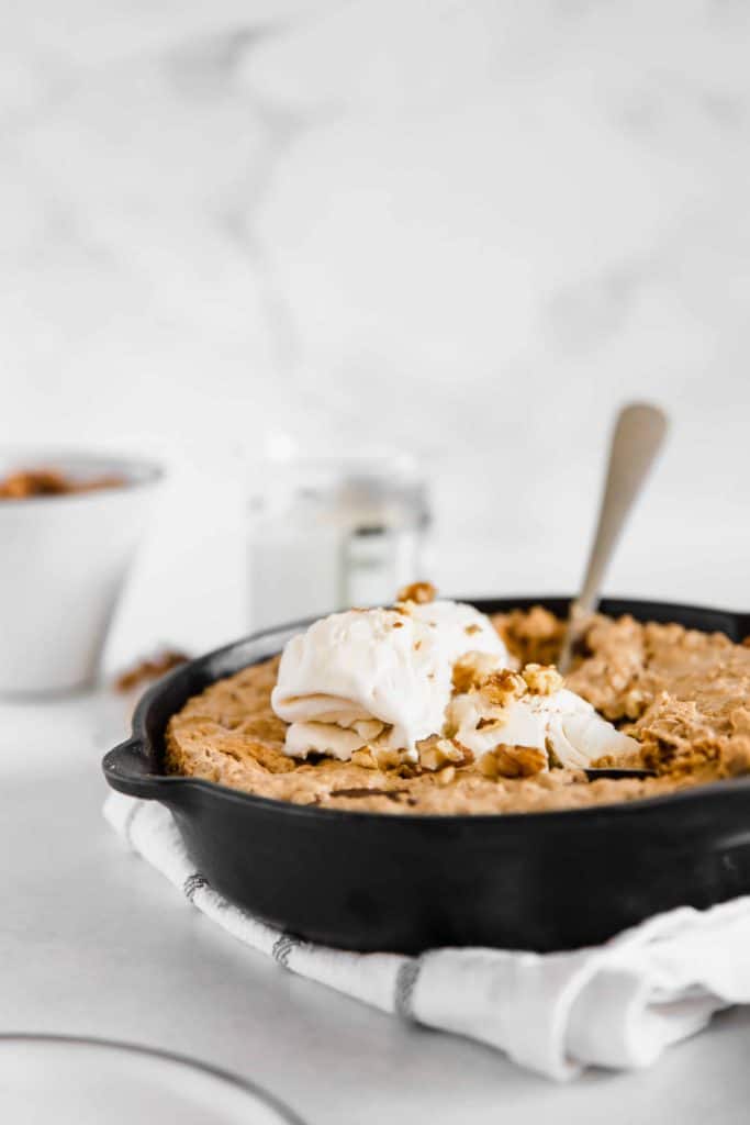 This easy and delicious Gluten-Free Oatmeal Skillet cookie with chocolate chunks is the ultimate simple indulgence. Easy to make, healthier and oh so delicious!