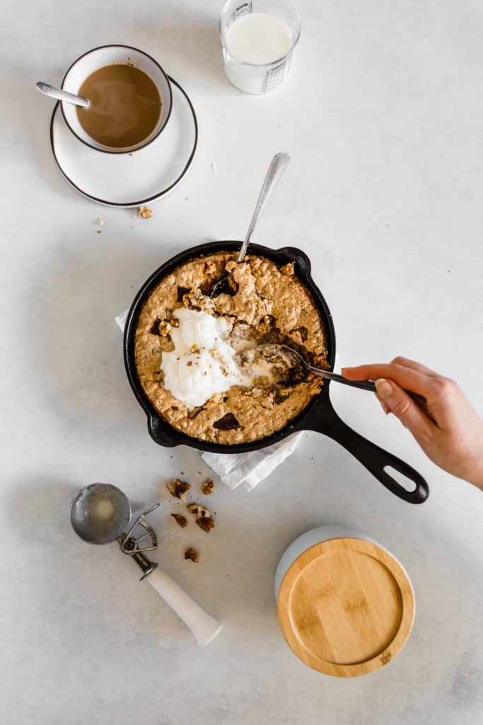 This easy and delicious Gluten-Free Oatmeal Skillet cookie with chocolate chunks is the ultimate simple indulgence. Easy to make, healthier and oh so delicious!