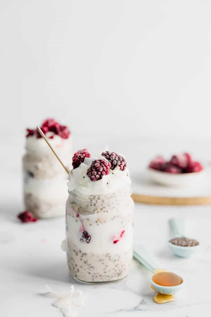 Take a minute to prep these easy Blackberry Coconut Overnight Oats Jars and you'll be waking up to oatmeal heaven! These jars are full of simple, yummy and healthy layers to start your day off beautifully with a creamy, no-fuss breakfast.