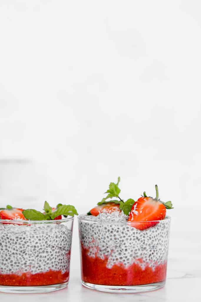 This easy Vegan Strawberry Almond Chia Pudding is a creamy and nutritious breakfast (or dessert or snack!) that is vegan, gluten-free, and absolutely delicious! 