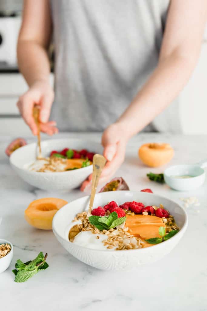 These 10 Easy Summer Breakfast Ideas are some of my favourite healthy and simple breakfast recipes. Starting a day on the right note is so important and these recipe ideas will definitely do that! 