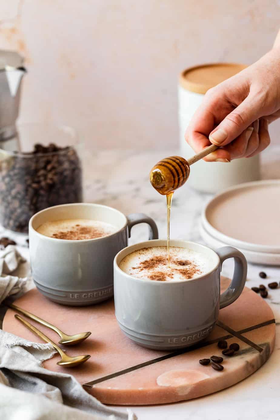 Oatmilk Honey Latte Recipe - Pinch of Yum