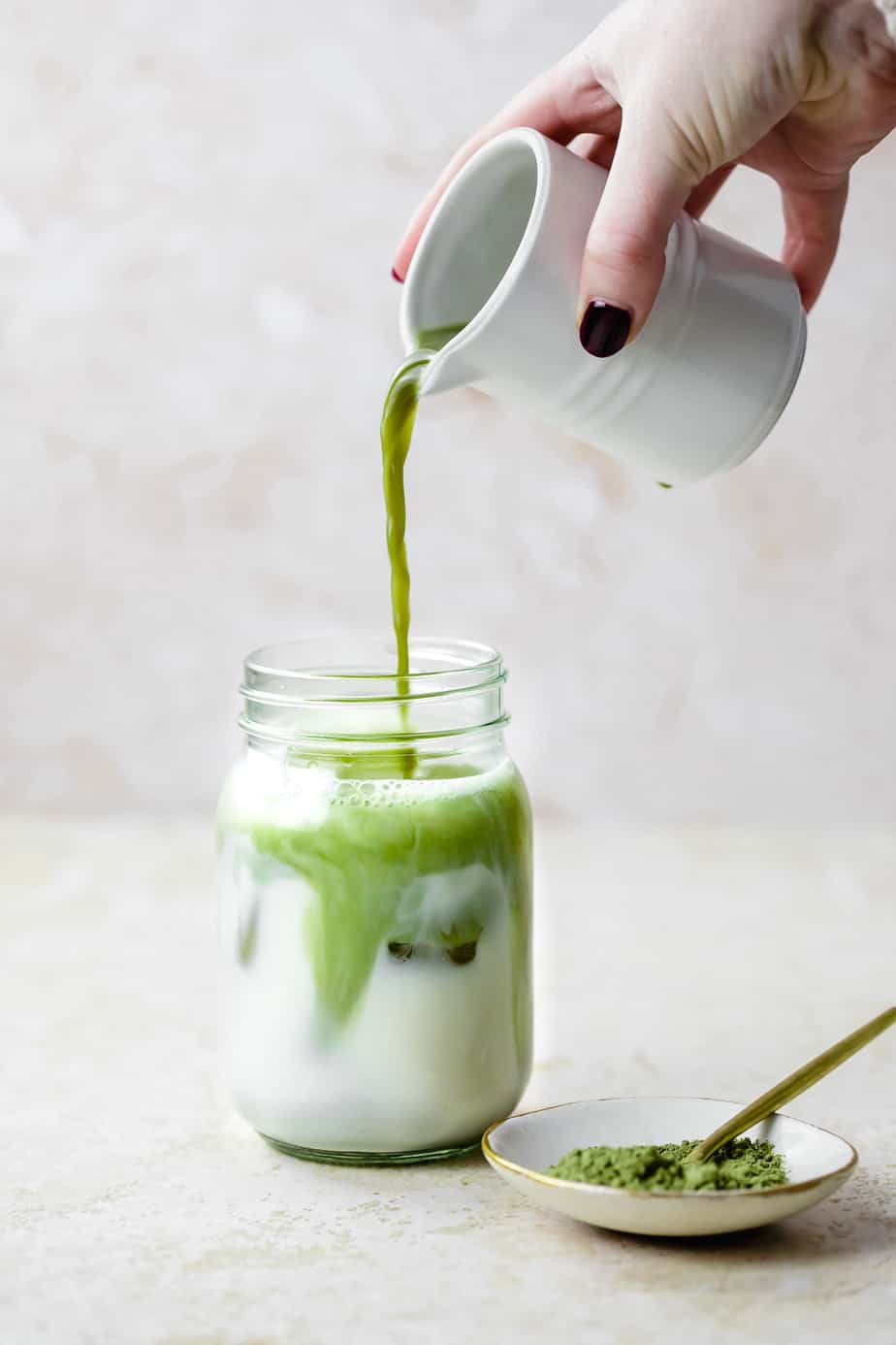 Iced Matcha Green Tea Latte - The Dinner Bite