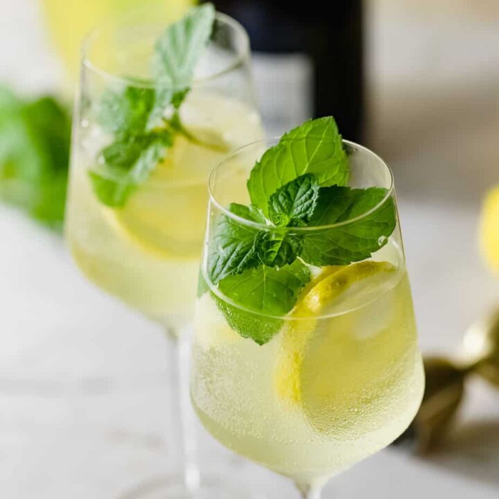 Limoncello Spritz